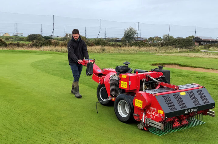 Afbeelding bij Verti-Drain® proves past, present and future for Heacham Manor Golf Club