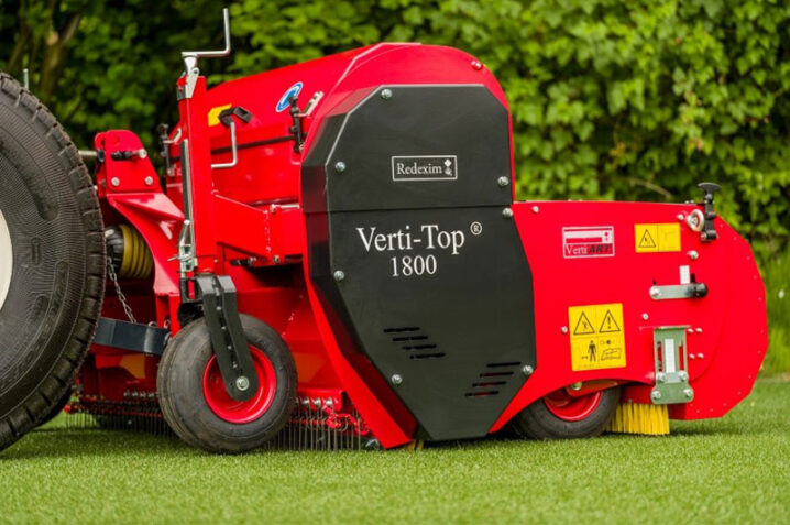 Afbeelding bij Get set for new synthetic standards with the Redexim Verti-Top™